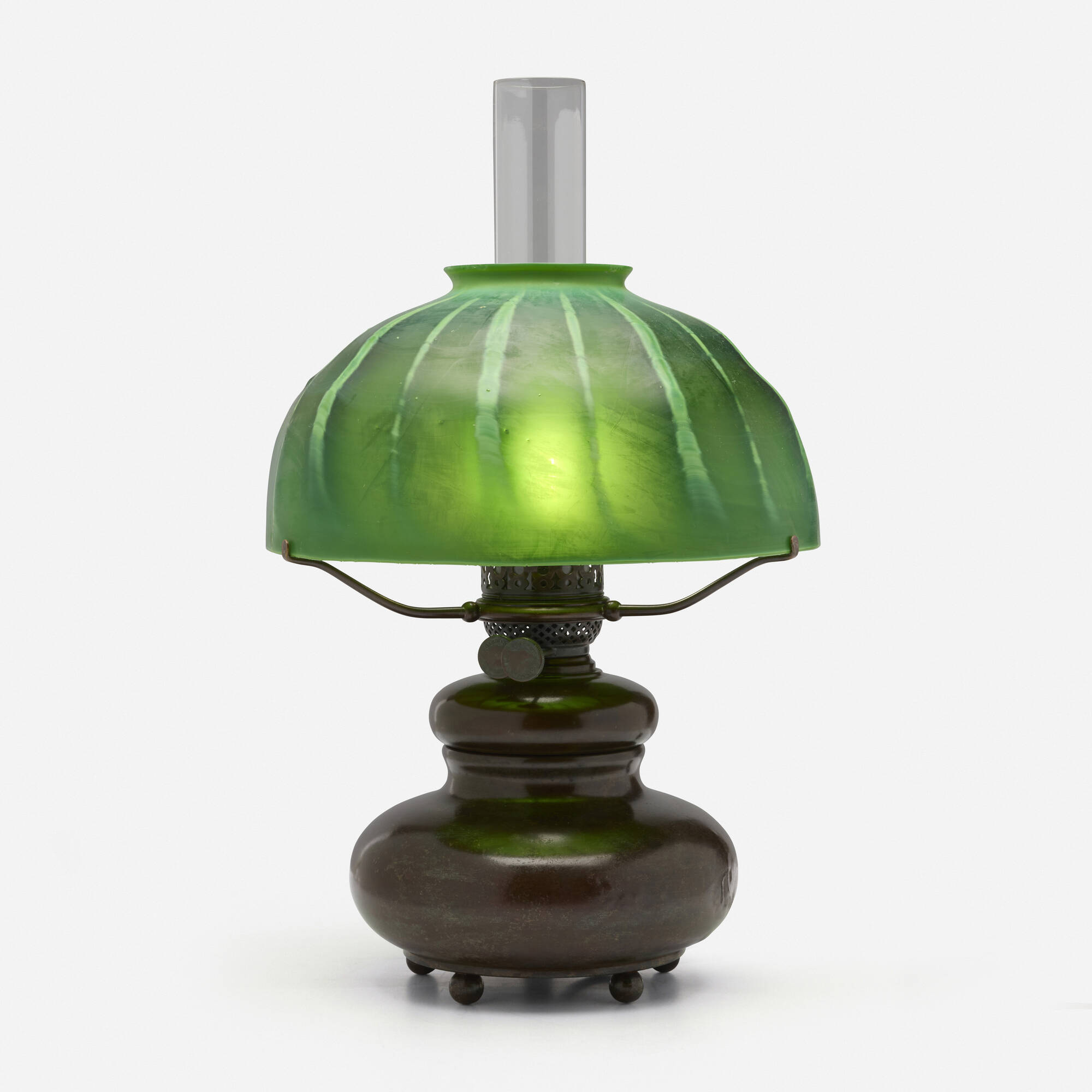 107 TIFFANY STUDIOS Early oil lamp Art Nouveau Art Deco Glass Lighting 31 October 2024 Auctions Rago Auctions