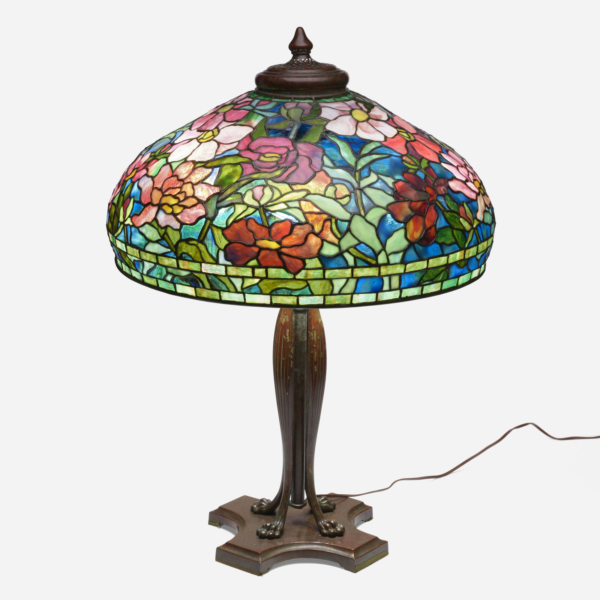 119 TIFFANY STUDIOS Peony table lamp Art Nouveau Art Deco Glass Lighting 11 July 2024 Auctions Rago Auctions