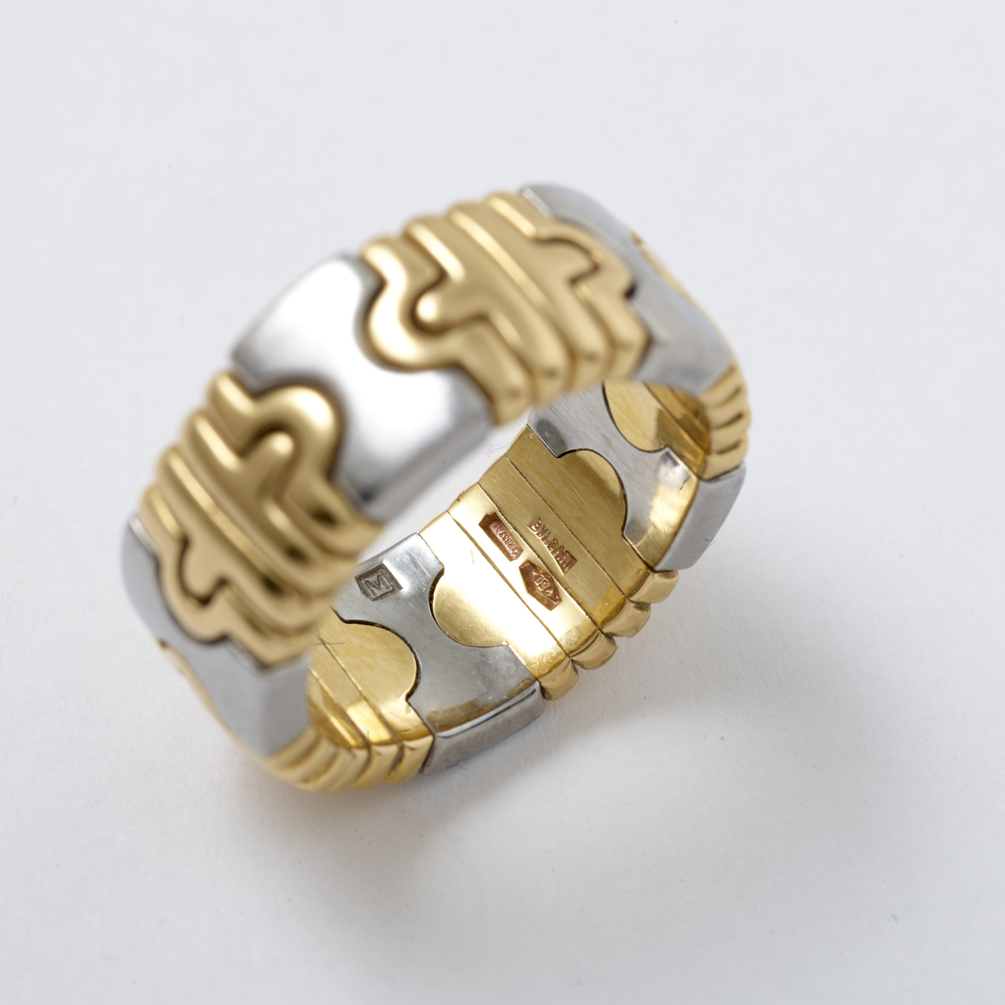 132: BULGARI, 'Parentesi' gold and steel ring < Jewels XOXO, 8 February  2023 < Auctions | Rago Auctions
