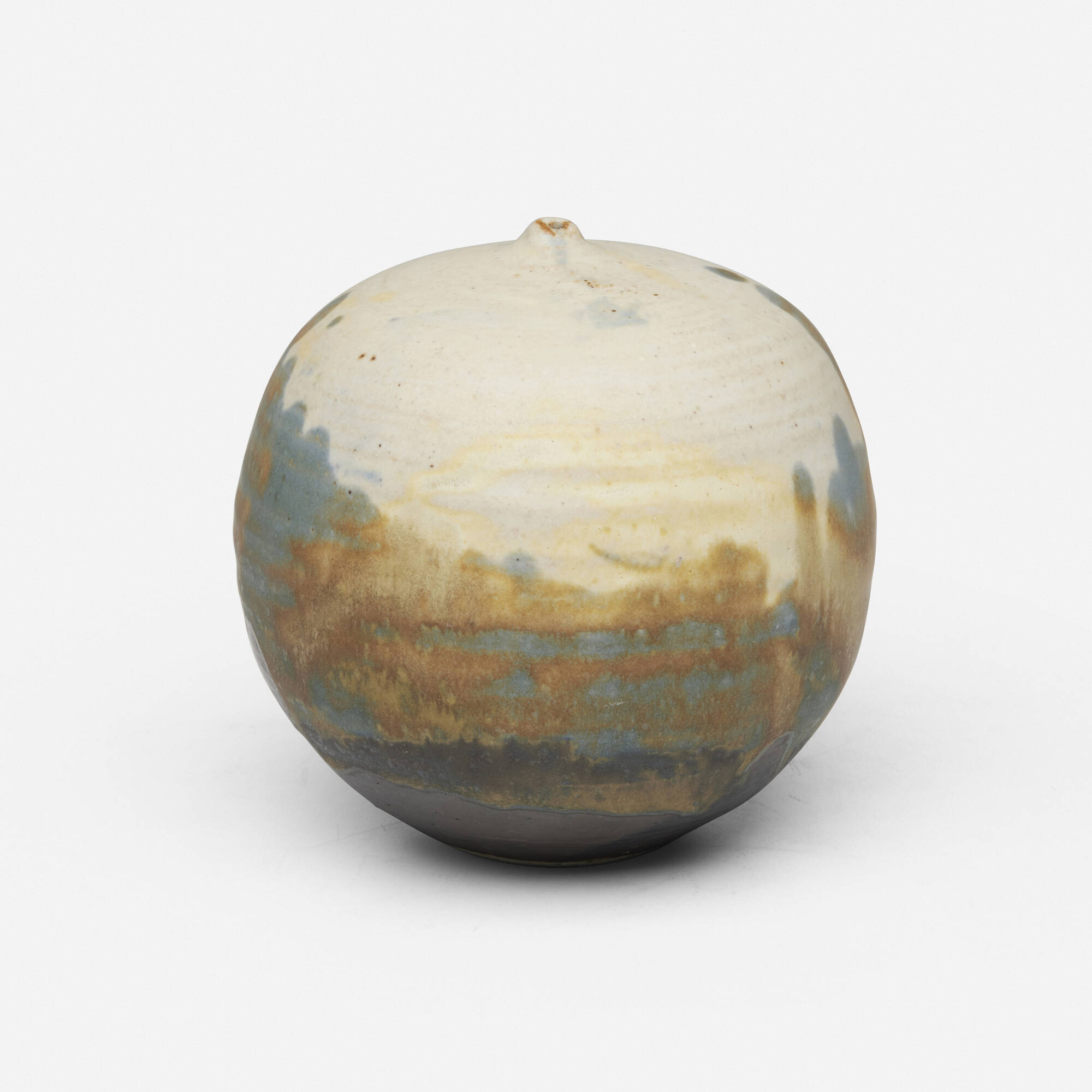 138: TOSHIKO TAKAEZU, Closed Form (with rattle) < Living Contemporary, 17  October 2024 < Auctions | Rago Auctions