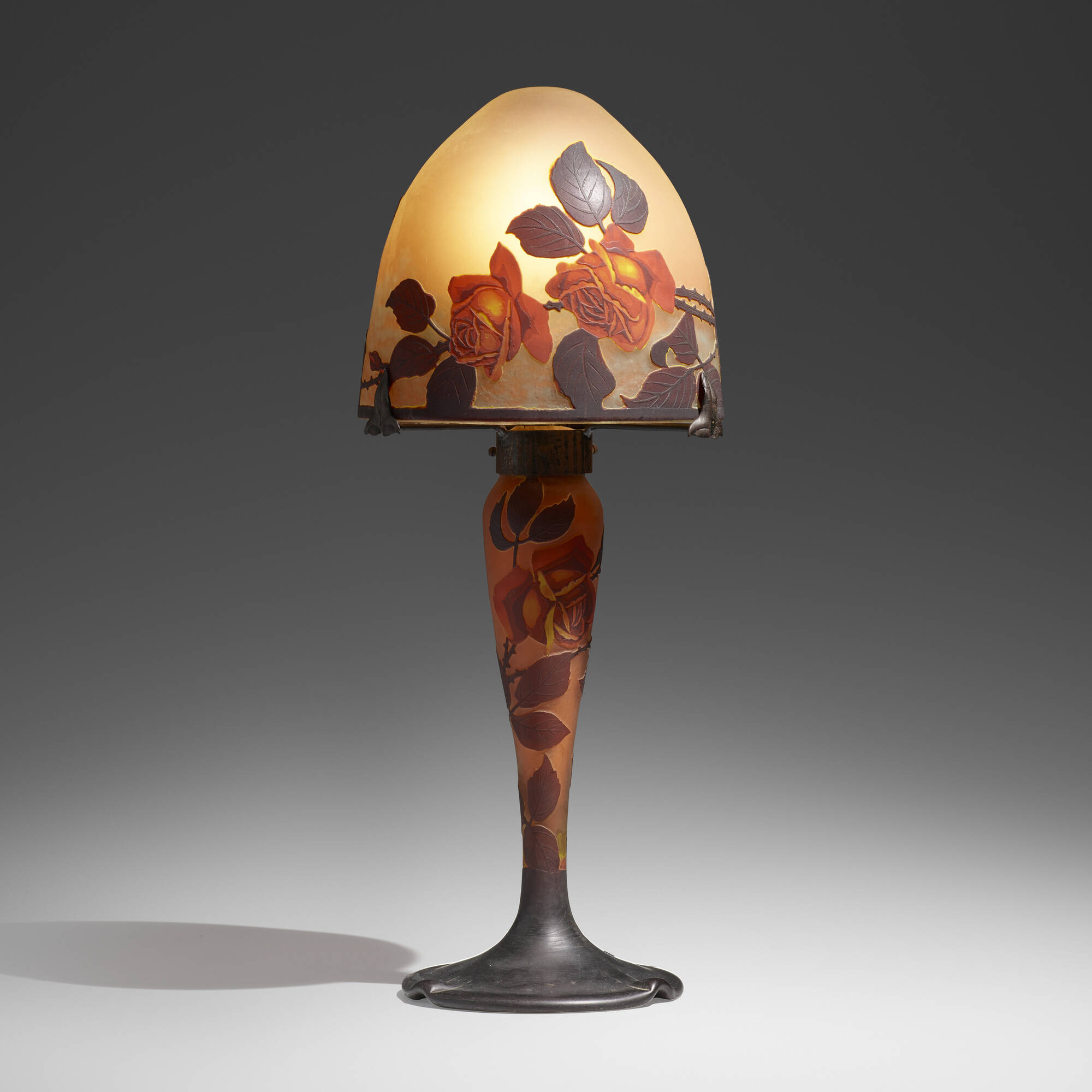 Art deco boudoir lamp top