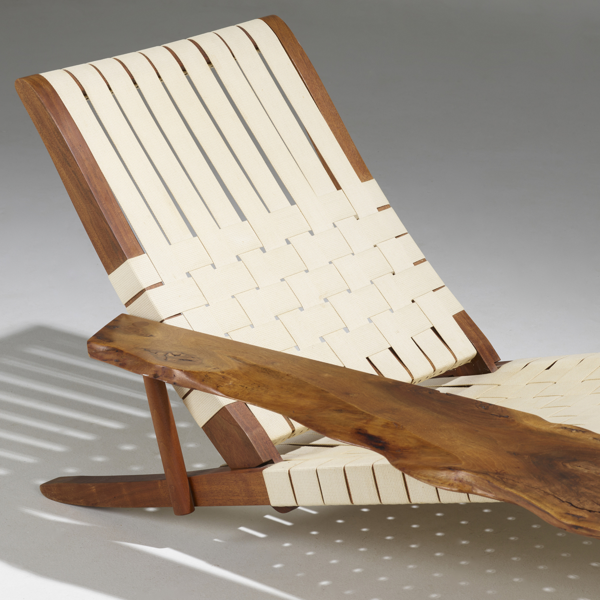 503: GEORGE NAKASHIMA, Long Chair with Right Arm < Modern Design, 12 May  2023 < Auctions | Rago Auctions