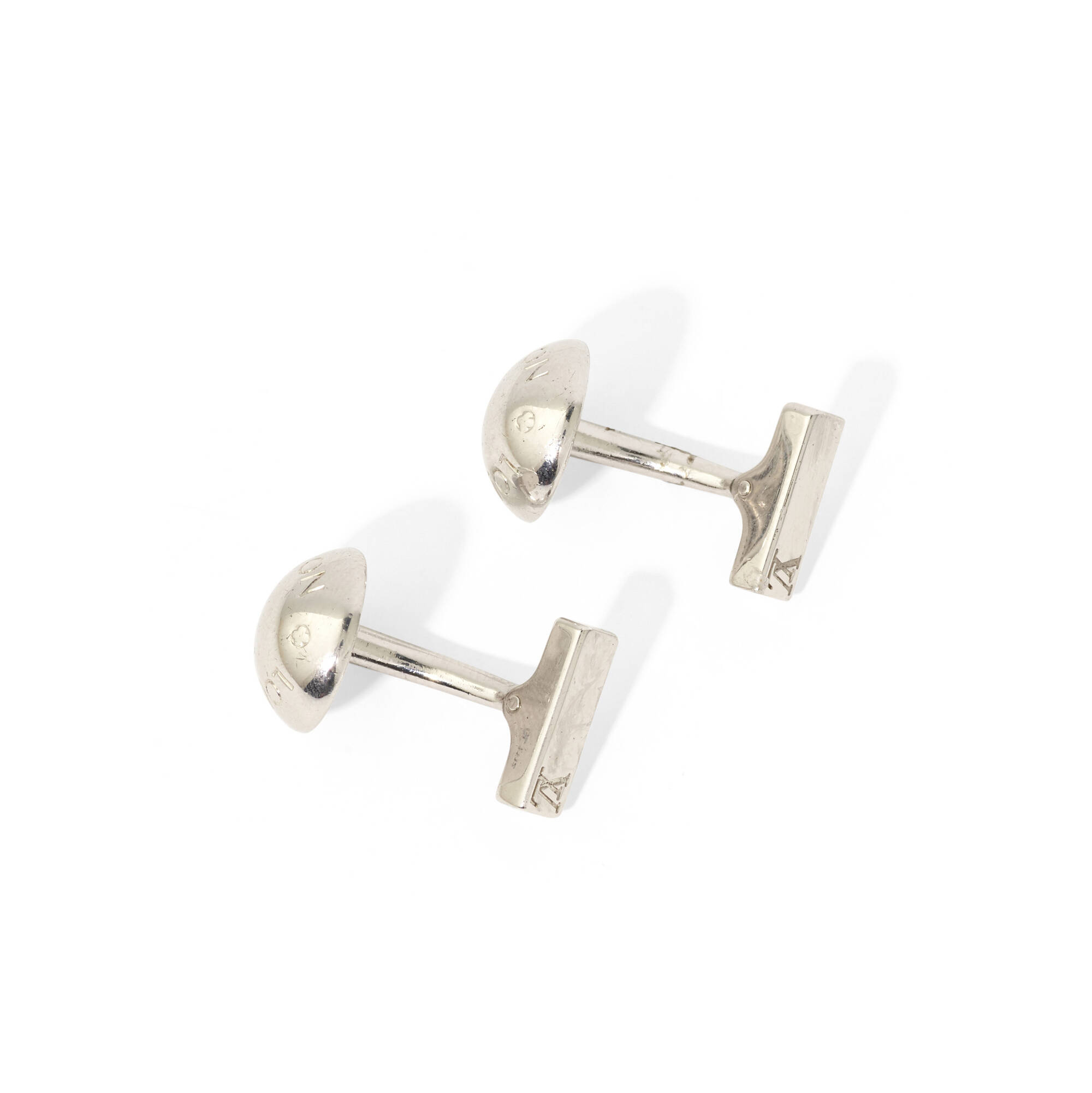 511: LOUIS VUITTON, Sterling silver cufflinks < Luxury, 14 July 2021 <  Auctions